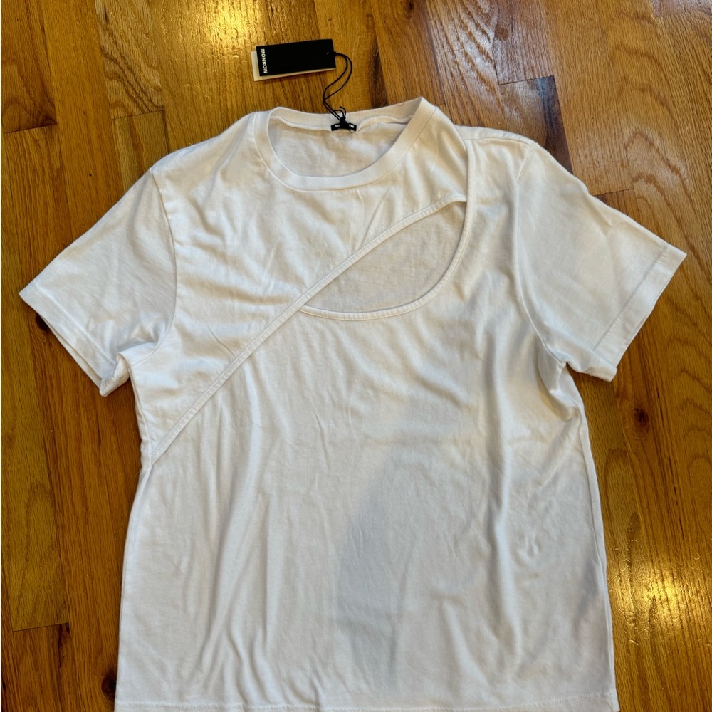 Monroe Cut out tee